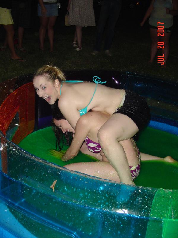 jello wrestling